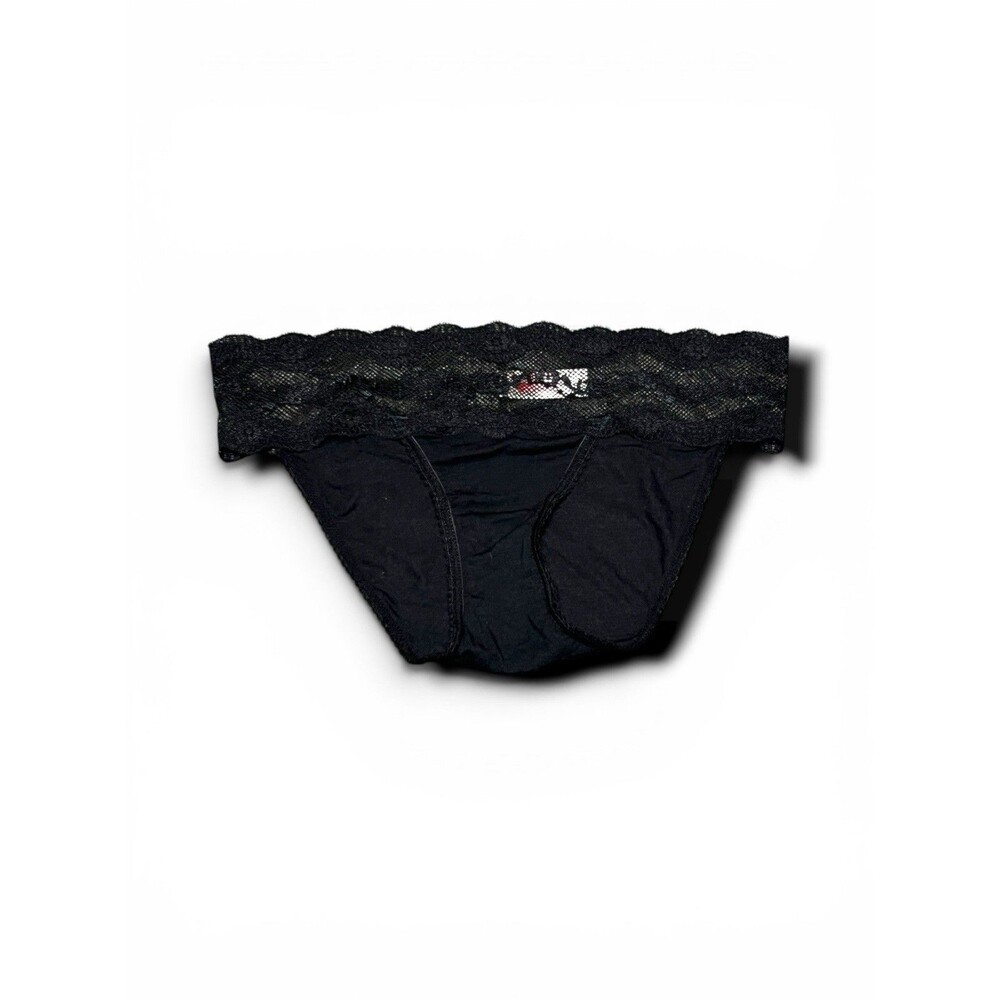 B.tempt'd Women's Lace Top Bikini Panty - Small (NWOT)